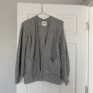 Abercrombie grey sweater